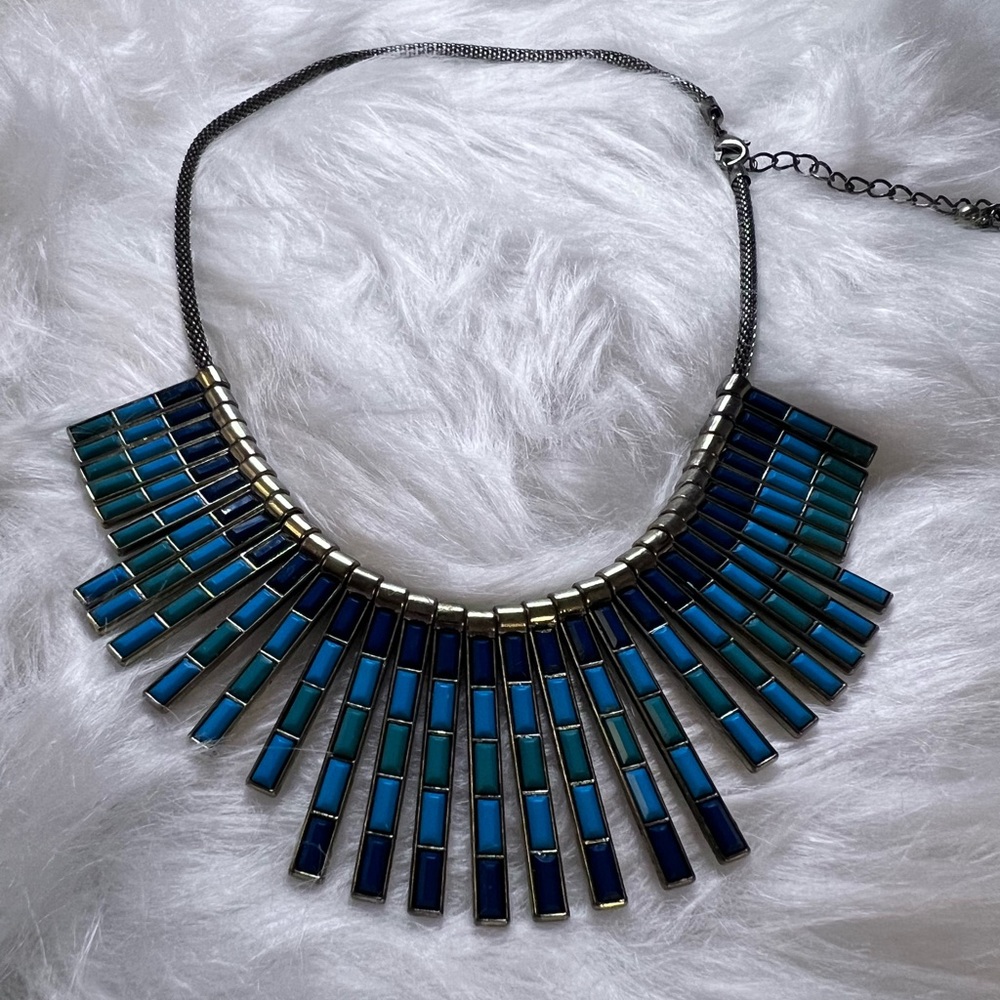 Turquoise neckless - Picture 2 of 2